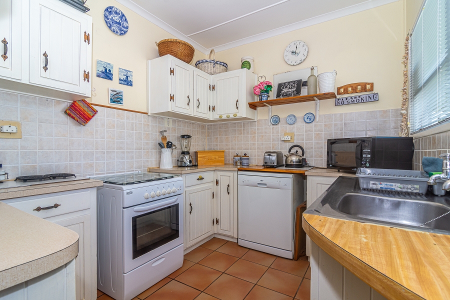 3 Bedroom Property for Sale in De Kelders Western Cape